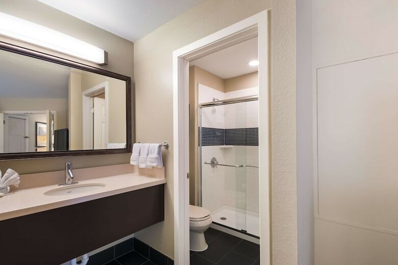 Hotel Staybridge Suites Herndon-dulles