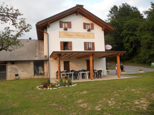 Hostal Rifugio Pranolz