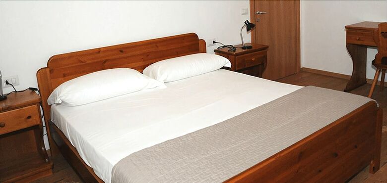 Hostal Affittacamere Dormire Caldi