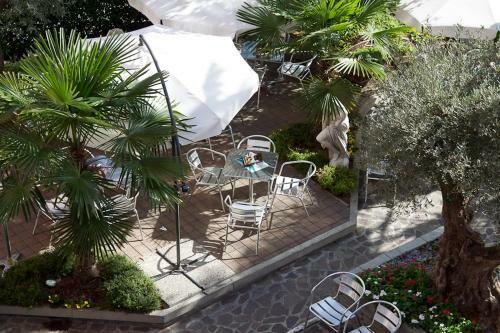 Bed & Breakfast Zara Rooms & Suites