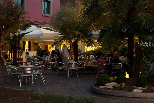 Bed & Breakfast Zara Rooms & Suites