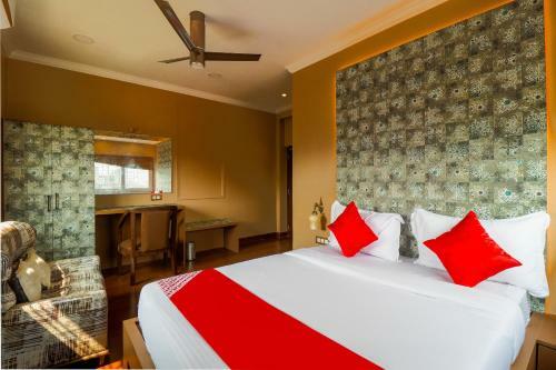 Hotel Oyo 76355 Krishna International