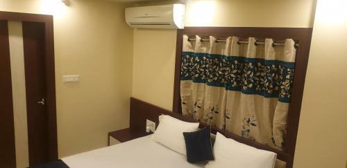Hostal Imperial Plaza Guest House