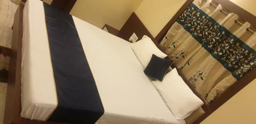 Hostal Imperial Plaza Guest House
