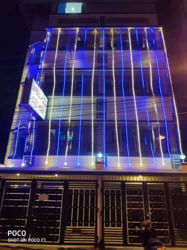 Hostal Imperial Plaza Guest House