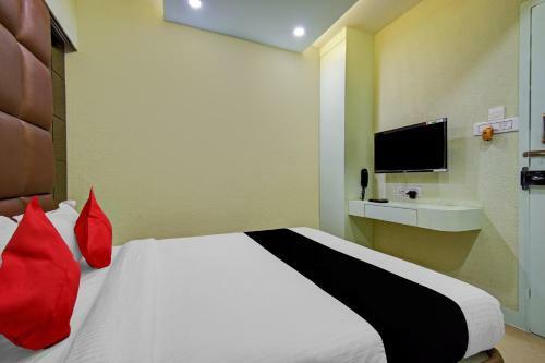 Capital O 77274 Hotel Snowfox