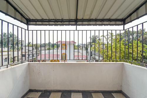 Hotel Oyo 79511 Flagship Ullash Residency