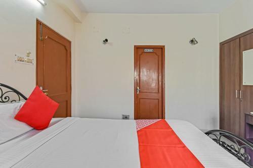 Hotel Oyo 79511 Flagship Ullash Residency