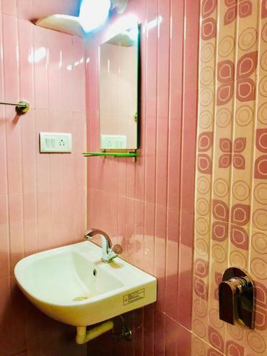 Bed & Breakfast Laliguras Villa