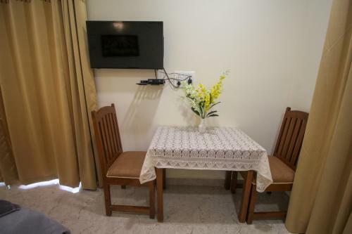 Hostal Primavera Holiday Homes