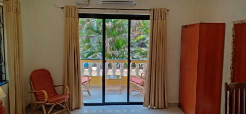 Hostal Primavera Holiday Homes