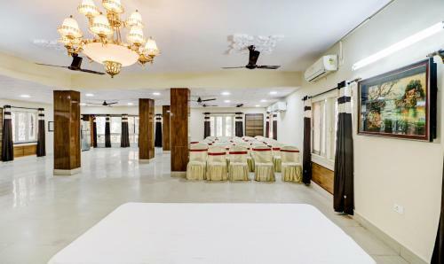 Hotel Treebo Trip Aakash Bika Guest House