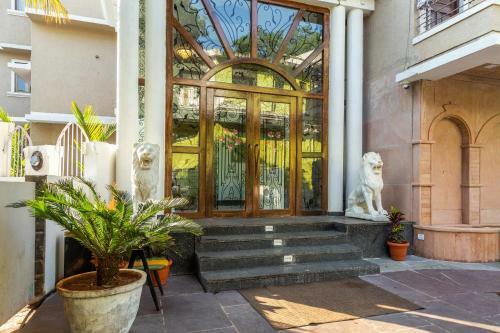 Hotel Q O Suites & Villas