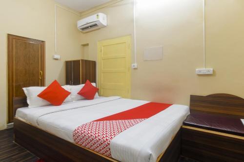 Hotel Oyo 71259 Honey Regency