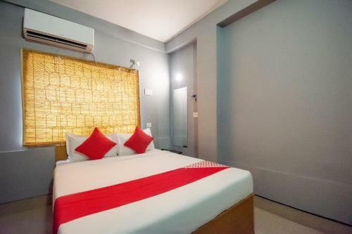 Oyo Flagship 77675 Arv Hotels