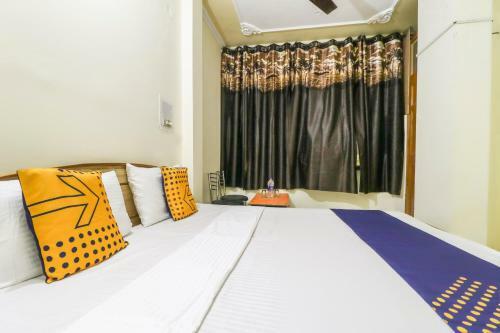 Hotel Spot On 67998 Ashoka Palace