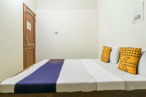 Hotel Spot On 67998 Ashoka Palace