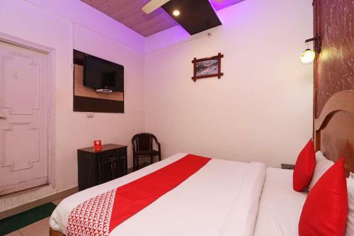 Oyo 70745 Hotel Amar Residency