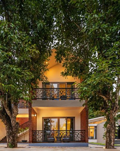 Hotel Vismita County