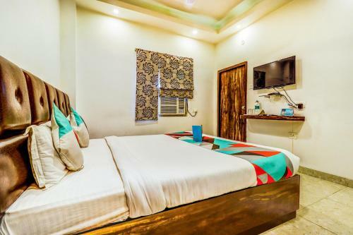 Hotel Fabexpress Travellers Inn