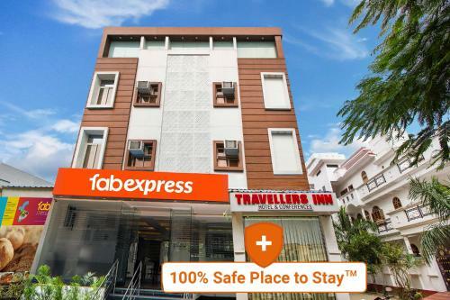 Hotel Fabexpress Travellers Inn