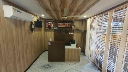Hotel Jr Guest Home