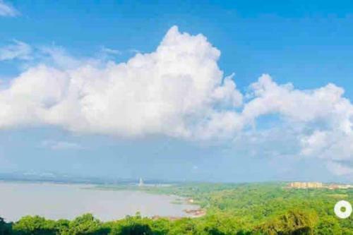 Birdsnest Seaview Apartment Goa