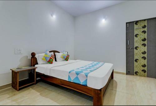 Motel Shree Sai Holiday Homes