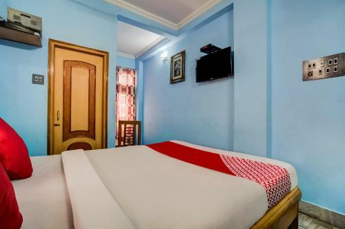 Oyo 35895 Hotel Ira Palace
