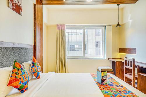 Fabhotel Gravity Inn Baner