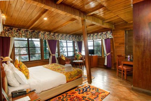Hotel Muscatel Himalayan Resort