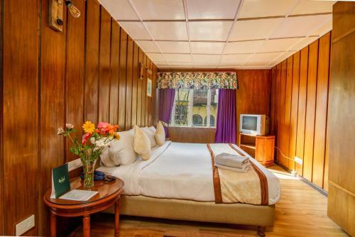 Hotel Muscatel Himalayan Resort