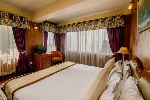 Hotel Muscatel Himalayan Resort