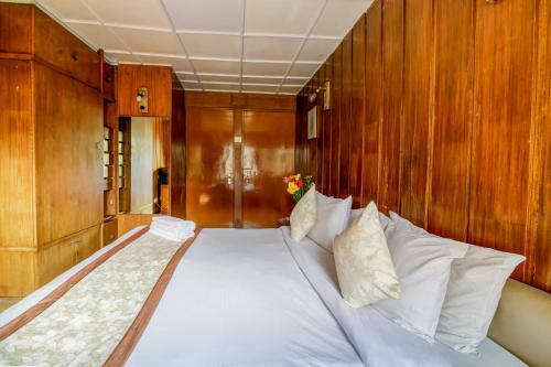 Hotel Muscatel Himalayan Resort