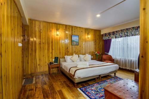 Hotel Muscatel Himalayan Resort