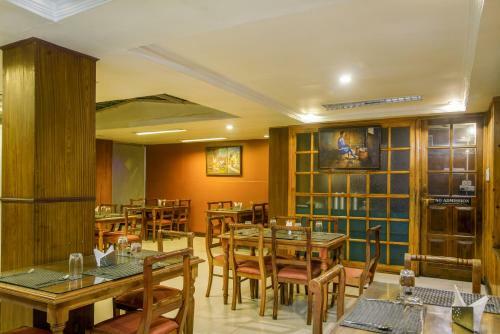 Hotel Muscatel Himalayan Resort
