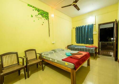 Hotel River Wood Residency