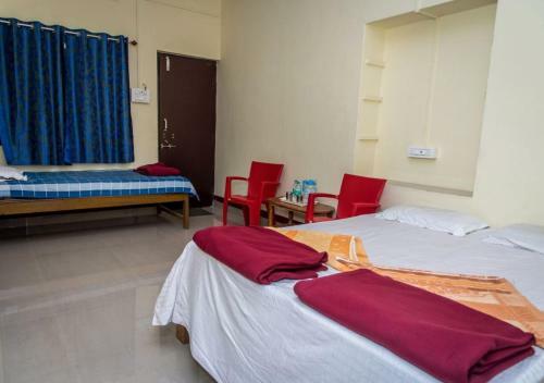 Hotel River Wood Residency