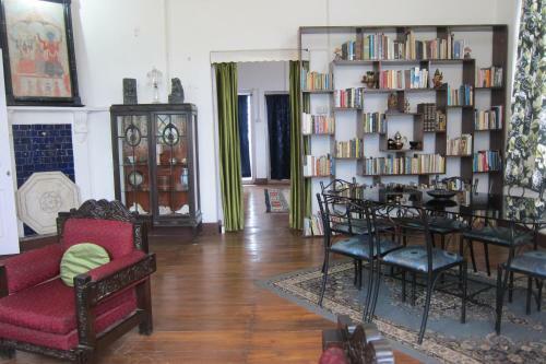 Hostal Burdwan Palace (rani Kothi) Residency