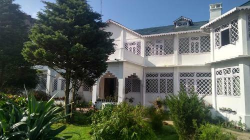 Hostal Burdwan Palace (rani Kothi) Residency