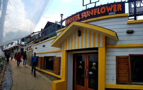 Hotel Sunflower