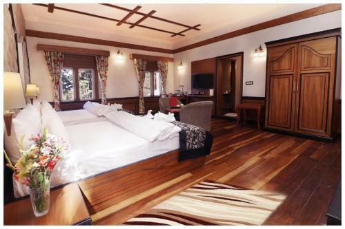 Hotel Pinetree Mall Road - Darjeeling