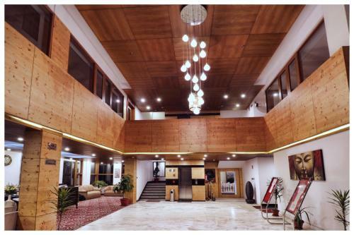 Hotel Pinetree Mall Road - Darjeeling