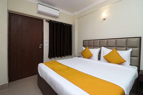 Hotel Fabexpress Central Plaza