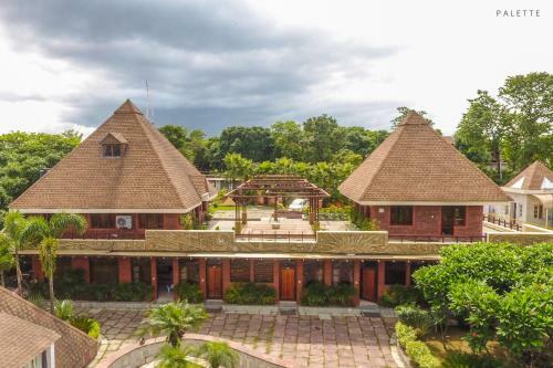Bed & Breakfast Pyramid Home Divine Dehradun