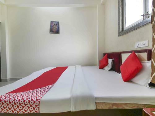 Oyo 73821 Hotel Richi Rich