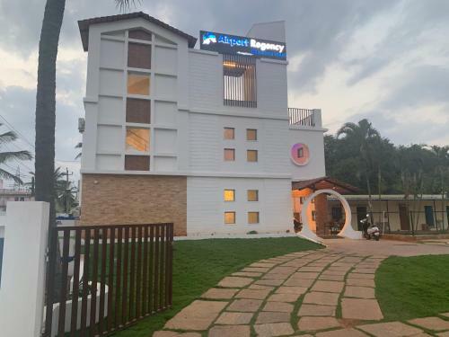 Hotel Airport Regency