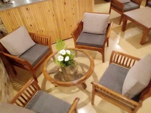 Hotel Highland Village Resort