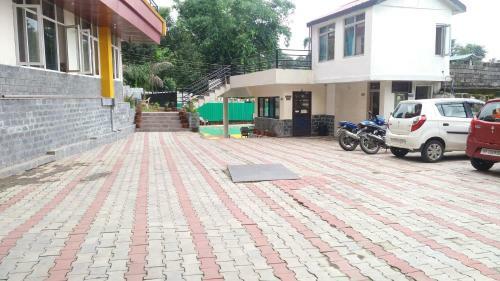 Hotel Highland Village Resort