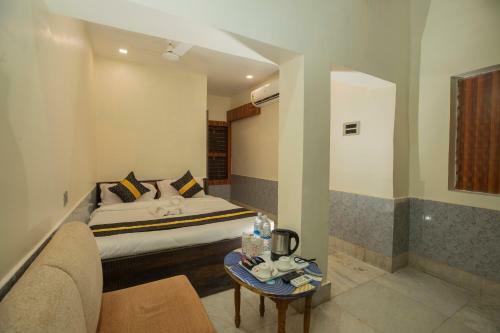 Hotel Snehamaya Spa & Resort